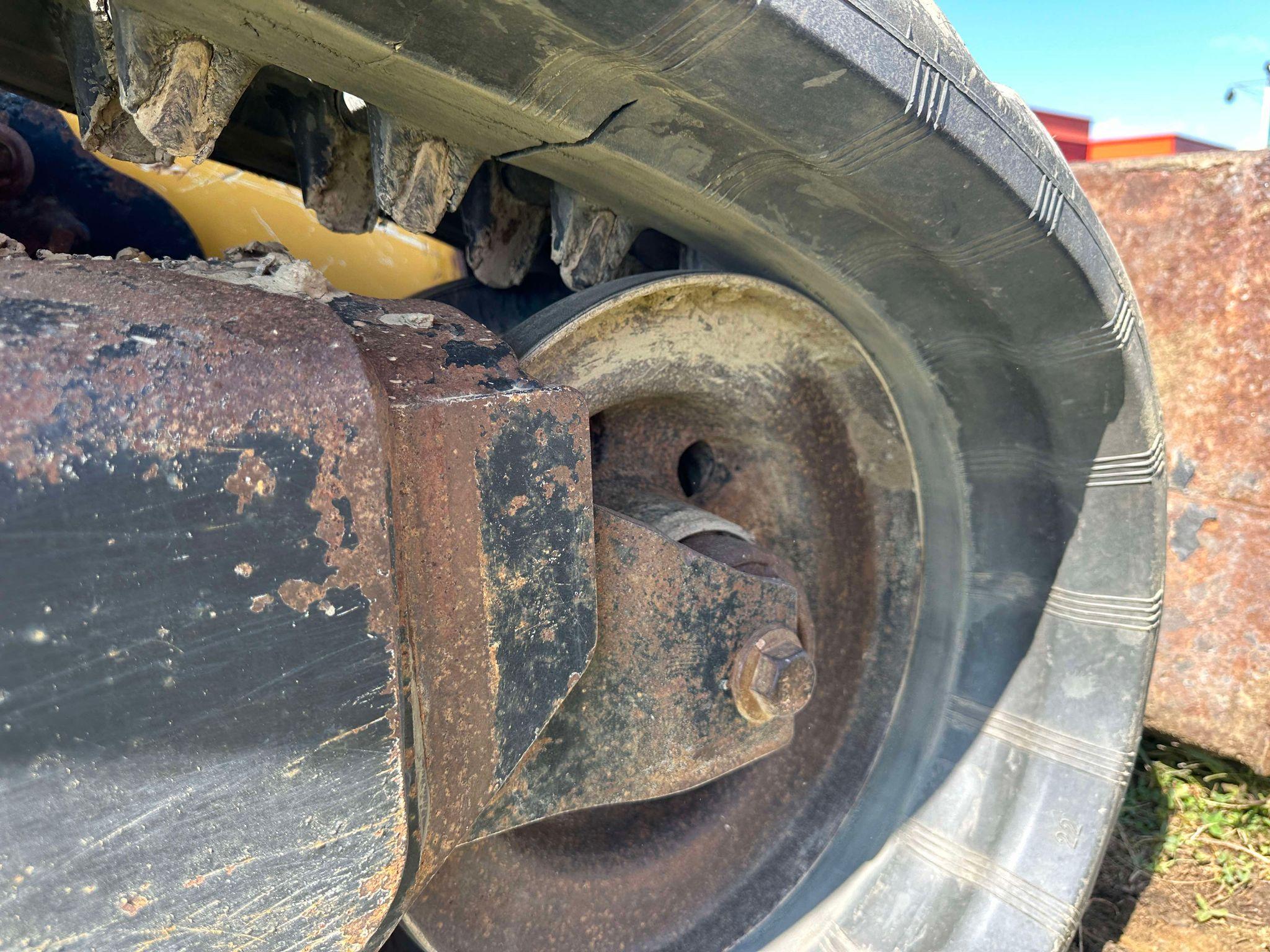 2017 John Deere 323E Track Skid Steer
