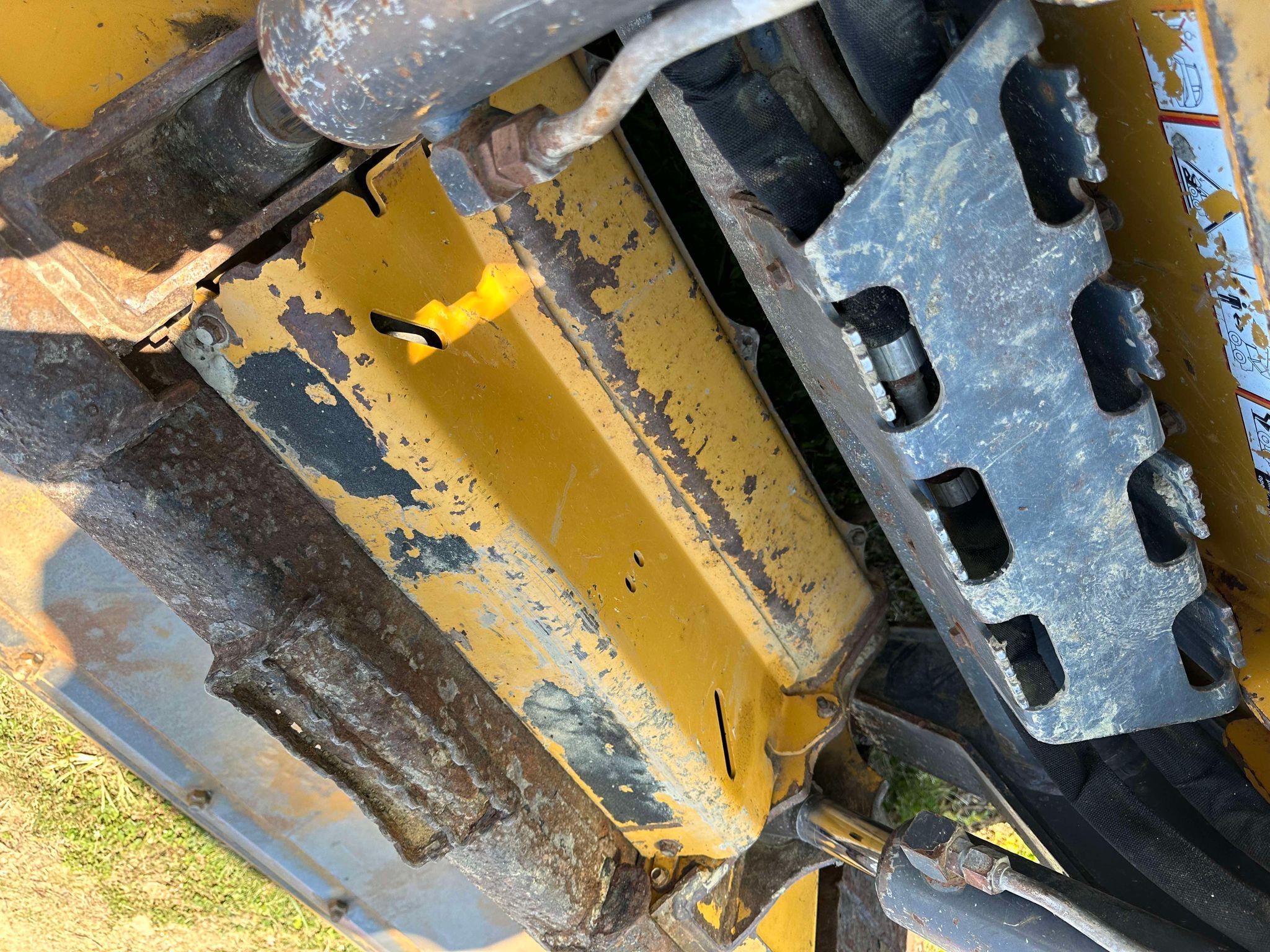 2017 John Deere 323E Track Skid Steer