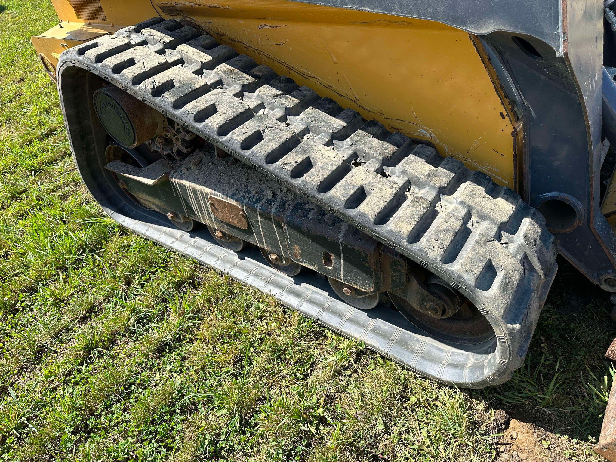 2017 John Deere 323E Track Skid Steer