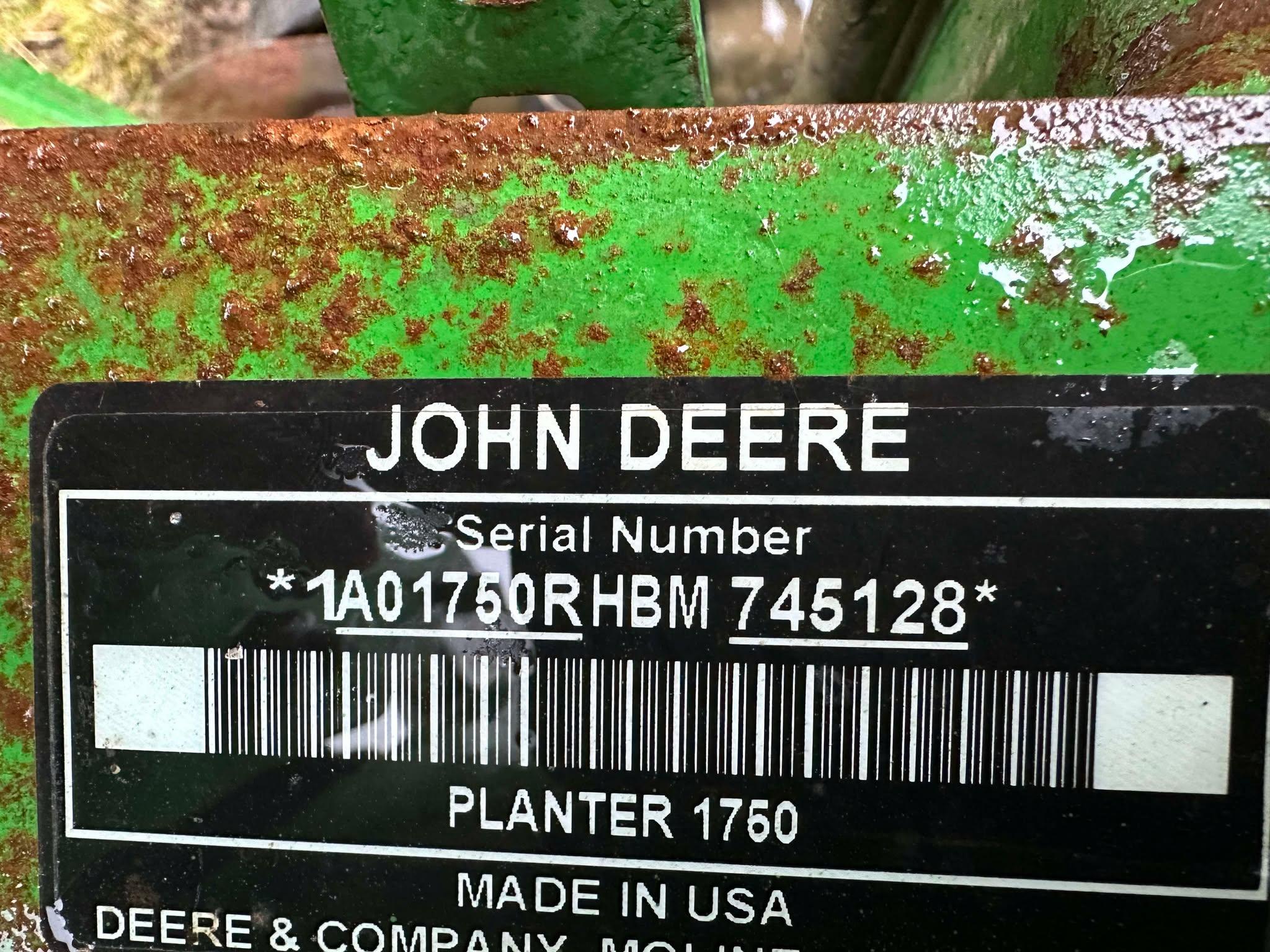 John Deere 1750 Conservation 6X30 No Till Planter