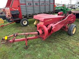 NH 273 Square Baler
