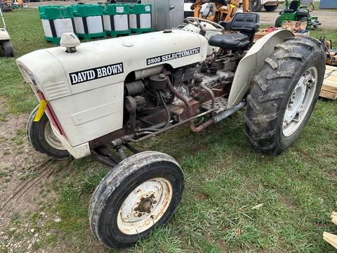 David Brown 3800 Gas Tractor