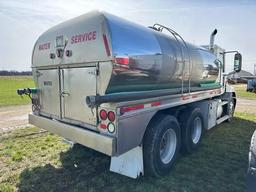 2006 Mack Vision Tandem Axle Water Truck