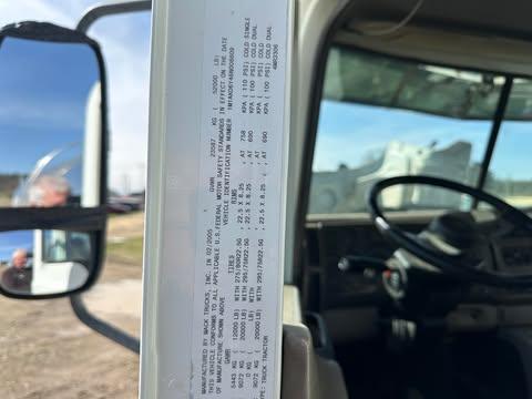 2006 Mack Vision Tandem Axle Water Truck