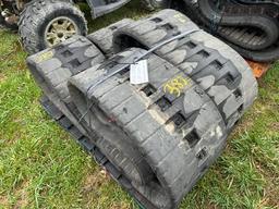 Pair Cat 259-D Rubber Tracks