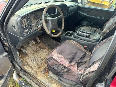 2001 Chevrolet 3500 Extended Cab Pickup