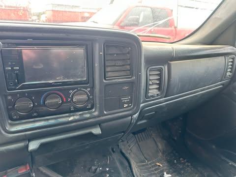 2001 Chevrolet 3500 Extended Cab Pickup