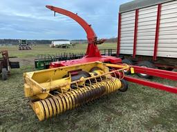 New Holland 790 Pull Type Forage Harvester