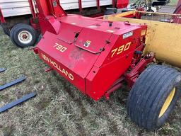 New Holland 790 Pull Type Forage Harvester