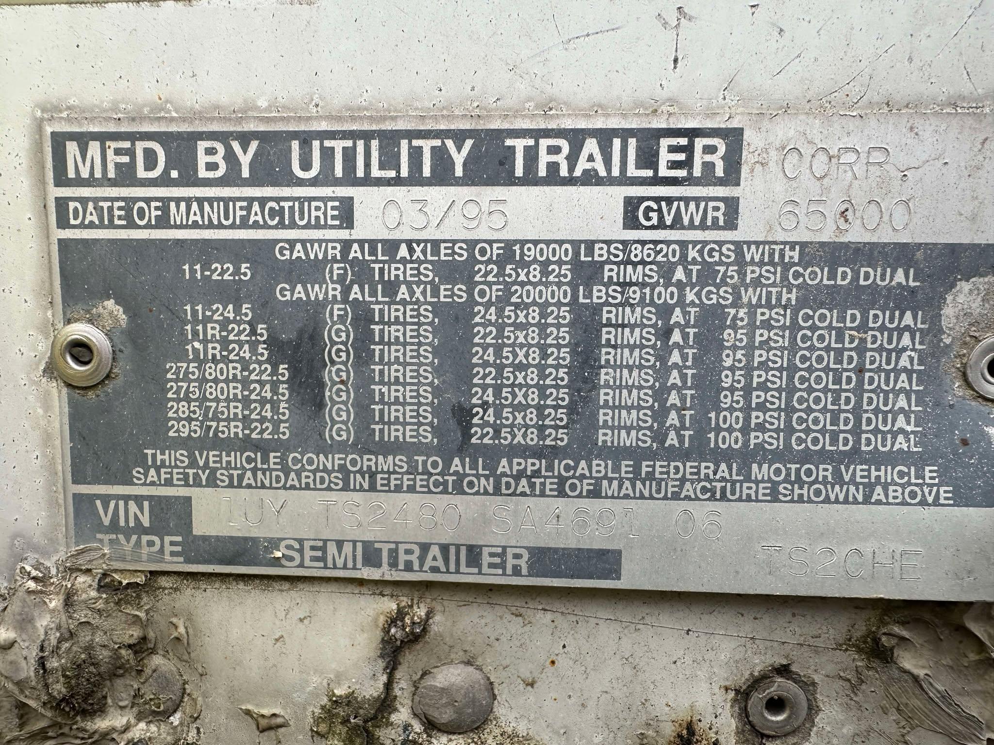 1995 Utility 48’ Curtain Side Trailer