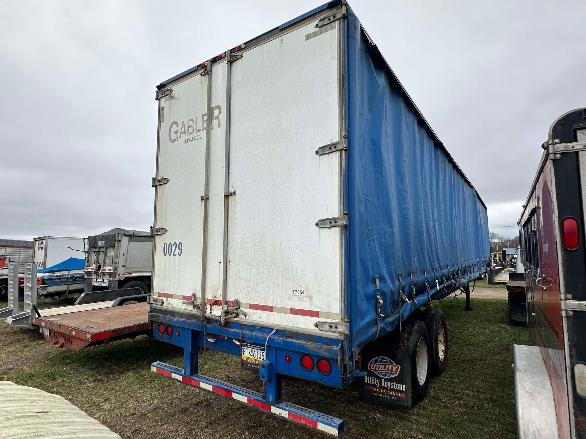1995 Utility 48’ Curtain Side Trailer
