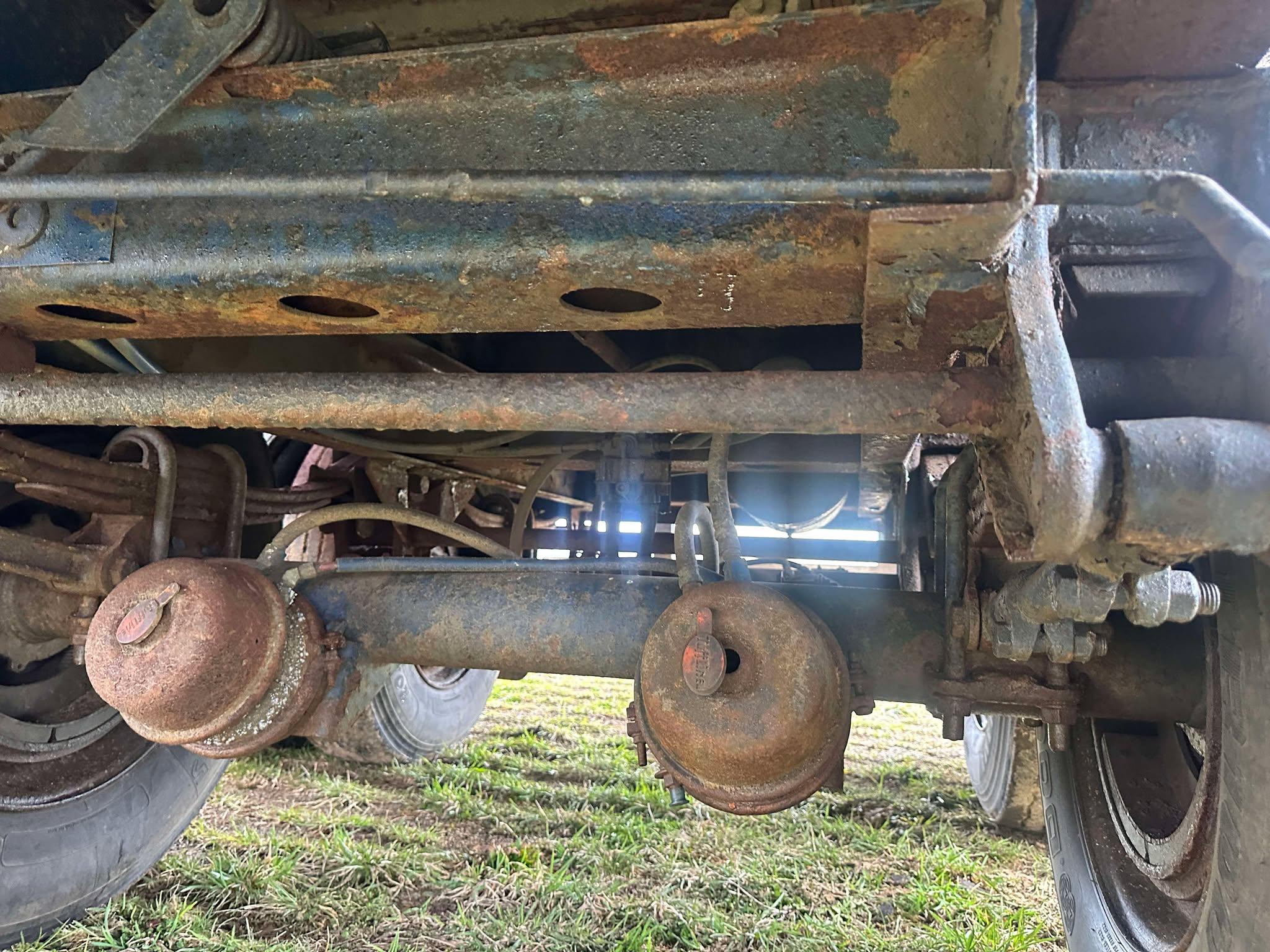 1995 Utility 48’ Curtain Side Trailer