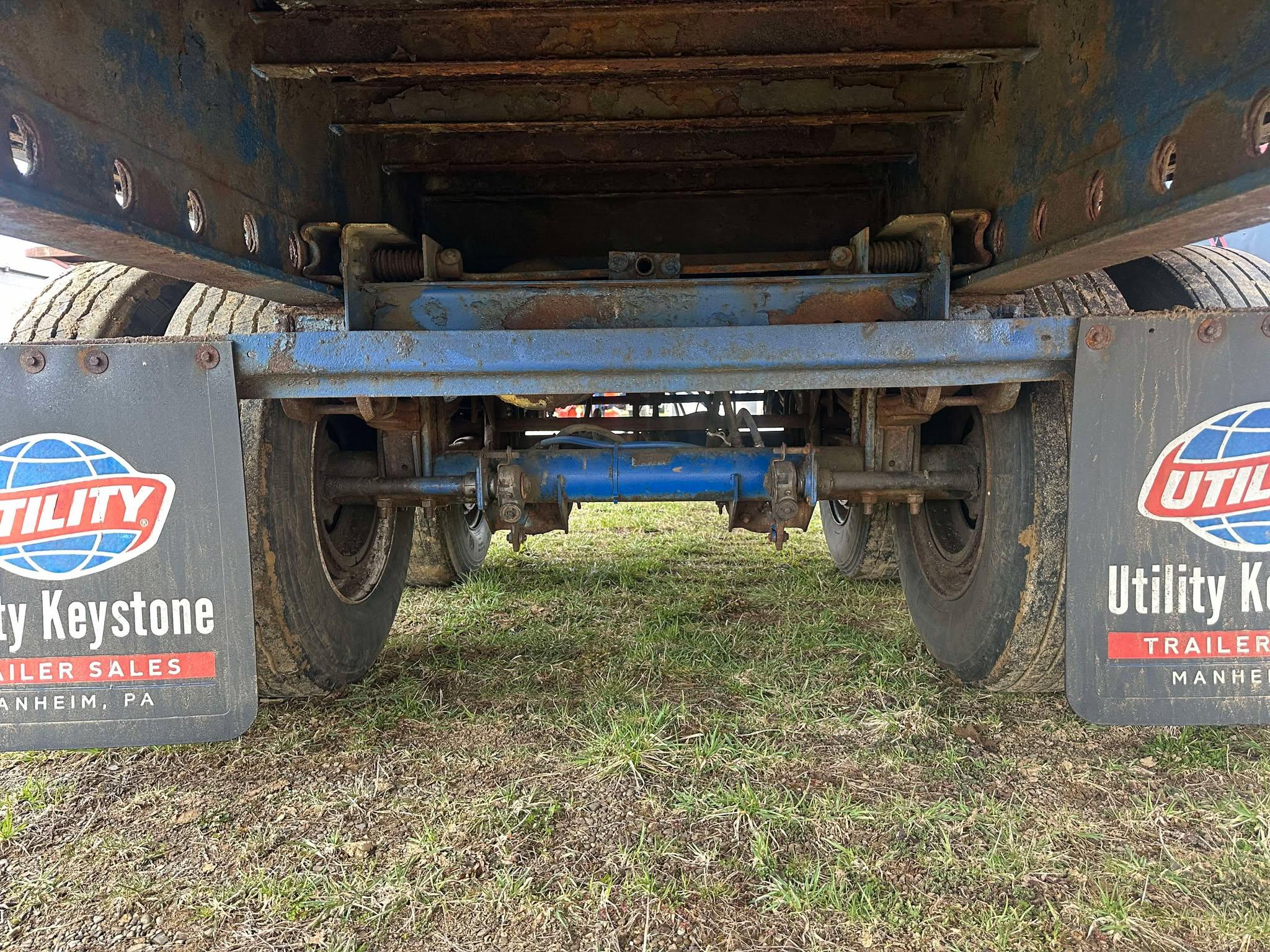 1995 Utility 48’ Curtain Side Trailer