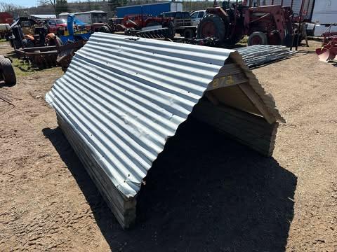 6’ X 8’ Hog Shelter