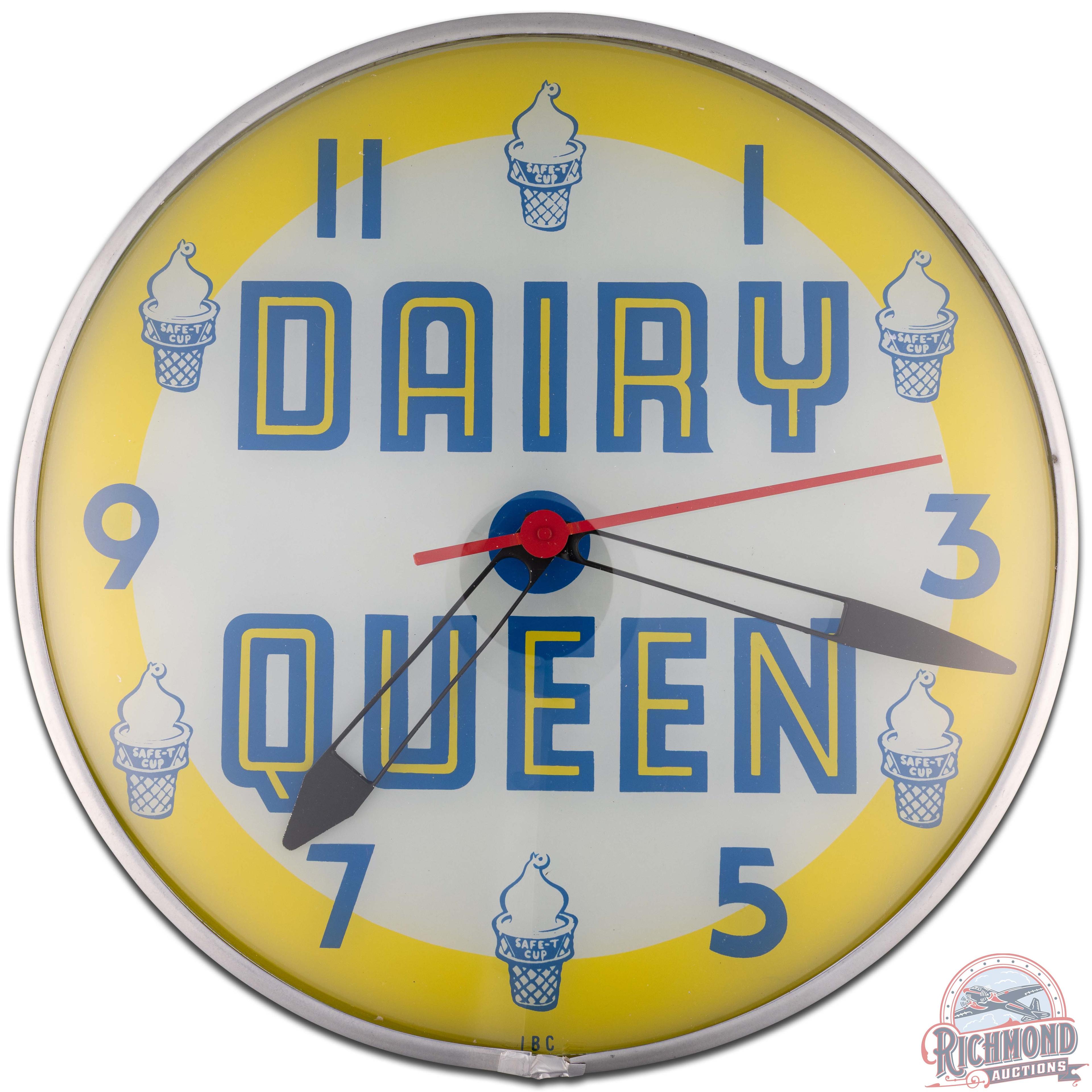 Dairy Queen 15" Lighted Advertising Clock w/ Ice Cream Cones