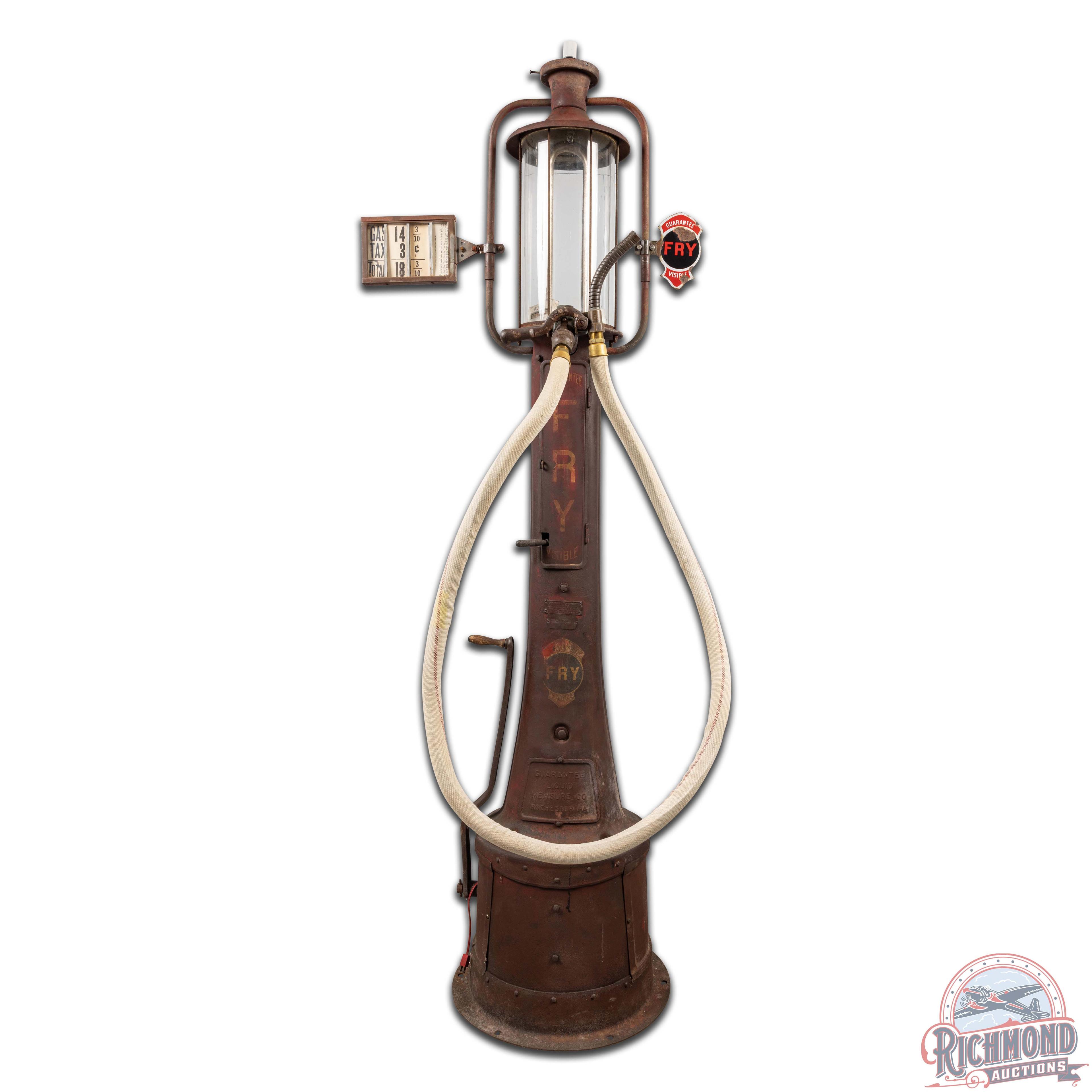 Fry Model 17 Five Gallon Visible Gas Pump