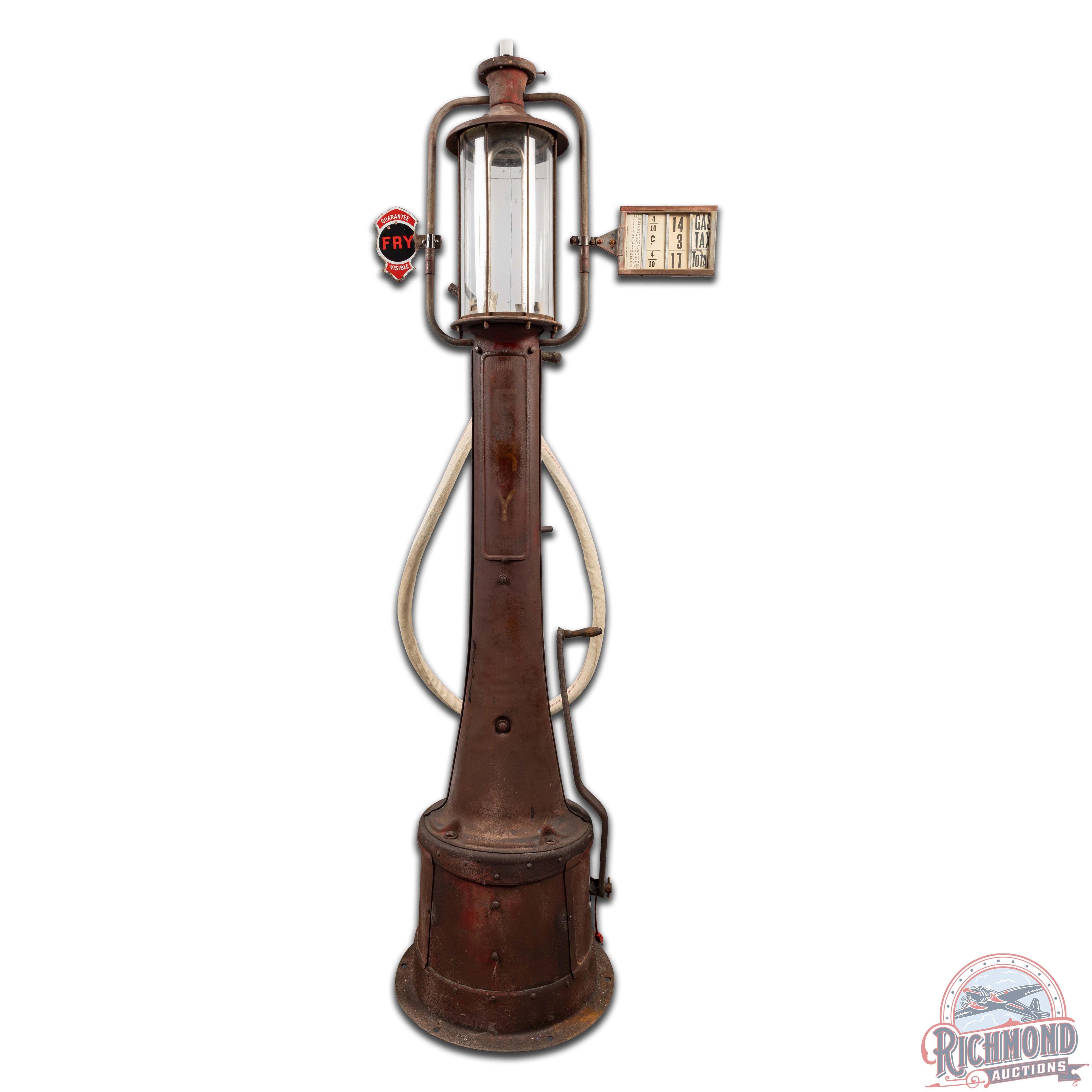 Fry Model 17 Five Gallon Visible Gas Pump