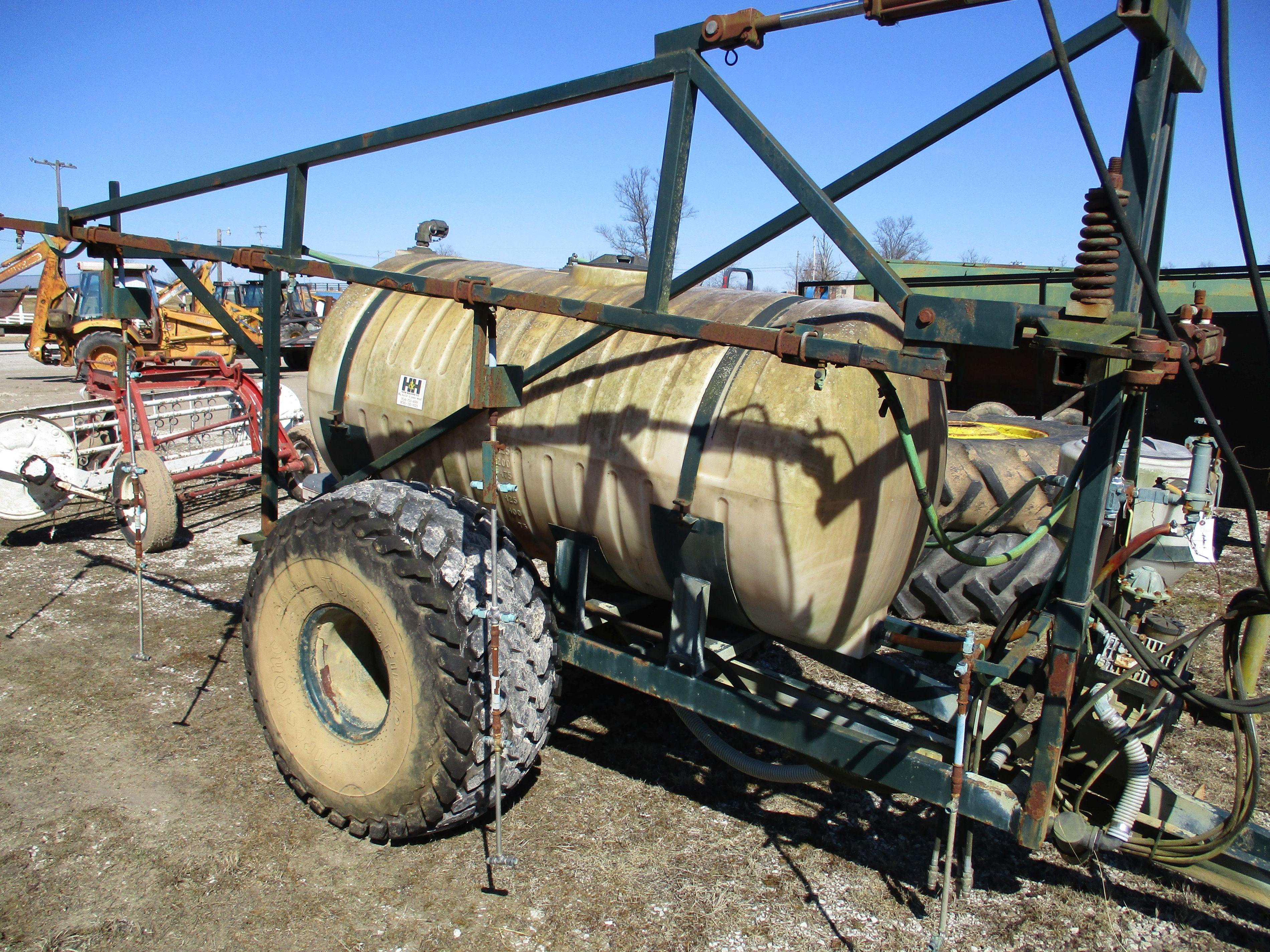 118 - TRAILER SPRAYER