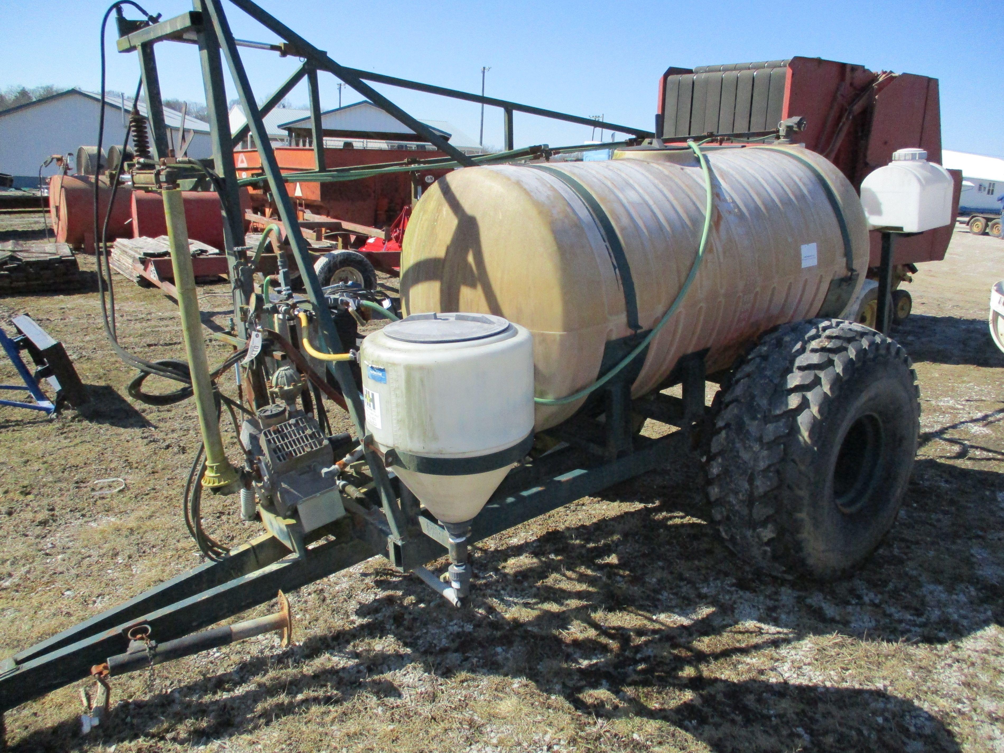 118 - TRAILER SPRAYER