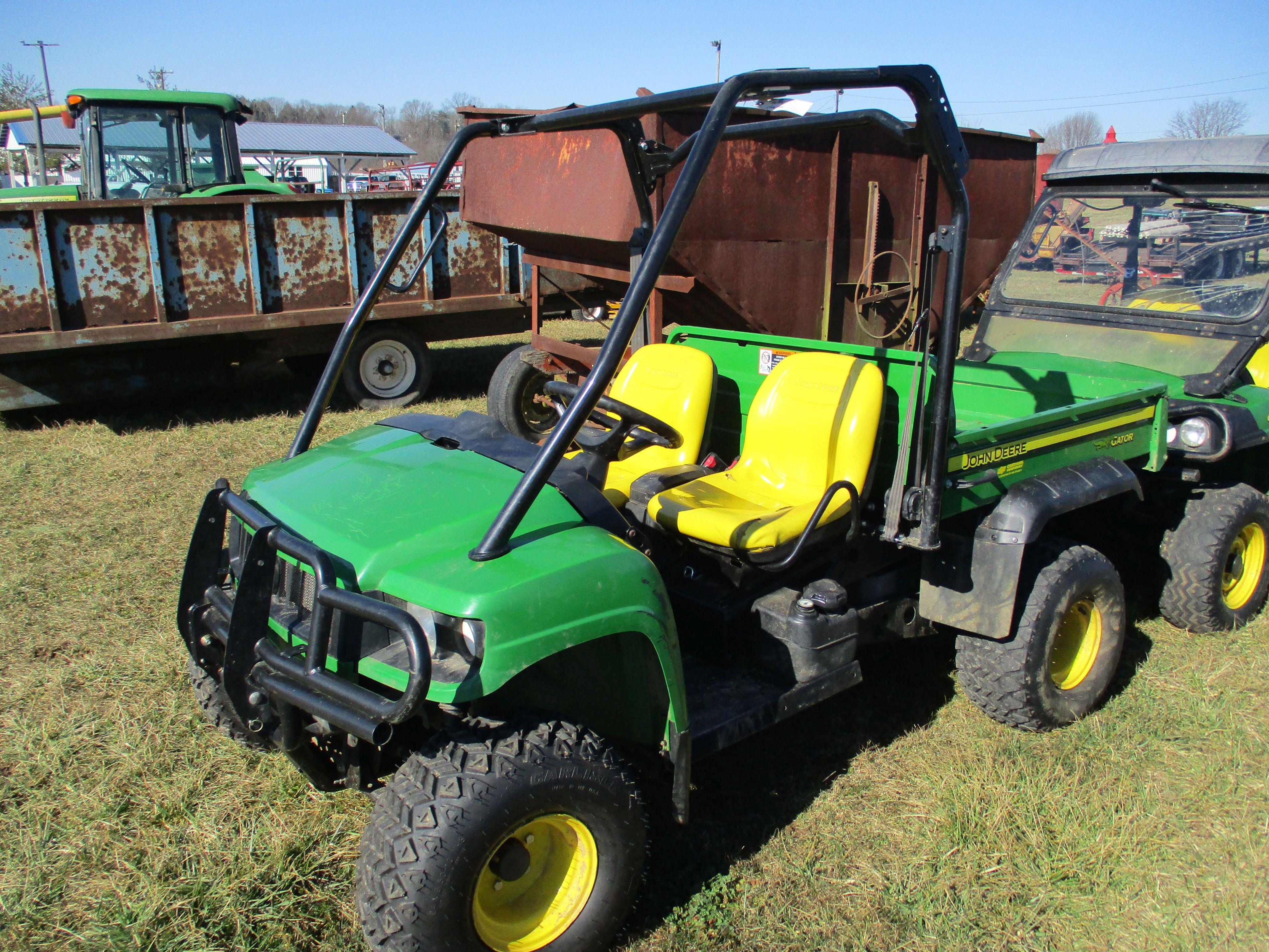 350 - JOHN DEERE GATOR