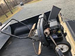 Chipper with Briggs and Stratton Engine