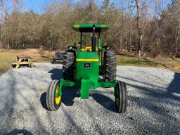 John Deere 2440