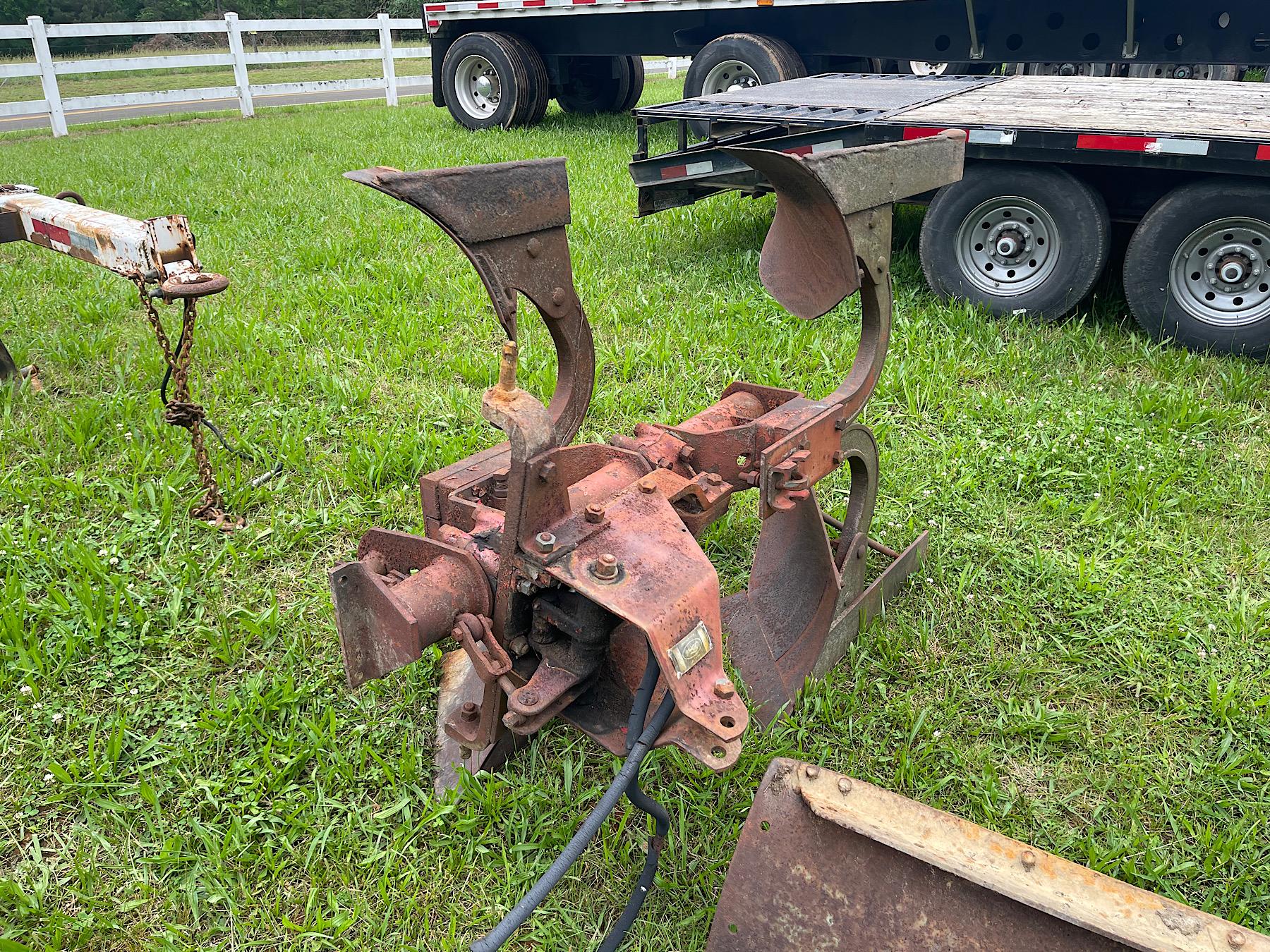 Ford 2 Bottom Hydraulic Flip Plow