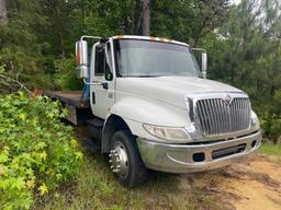 2005 International 4300 Rollback (One Owner) (Title)