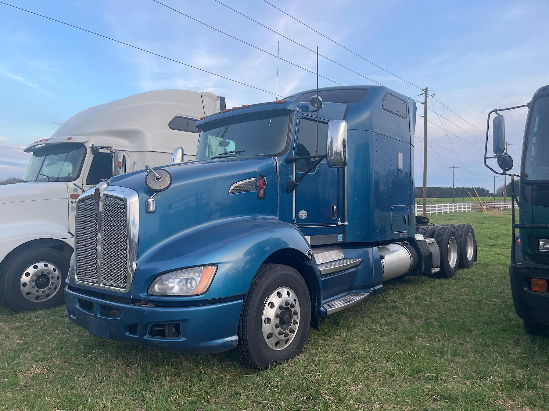 2014 Kenworth T660 Sleeper (TITLE)