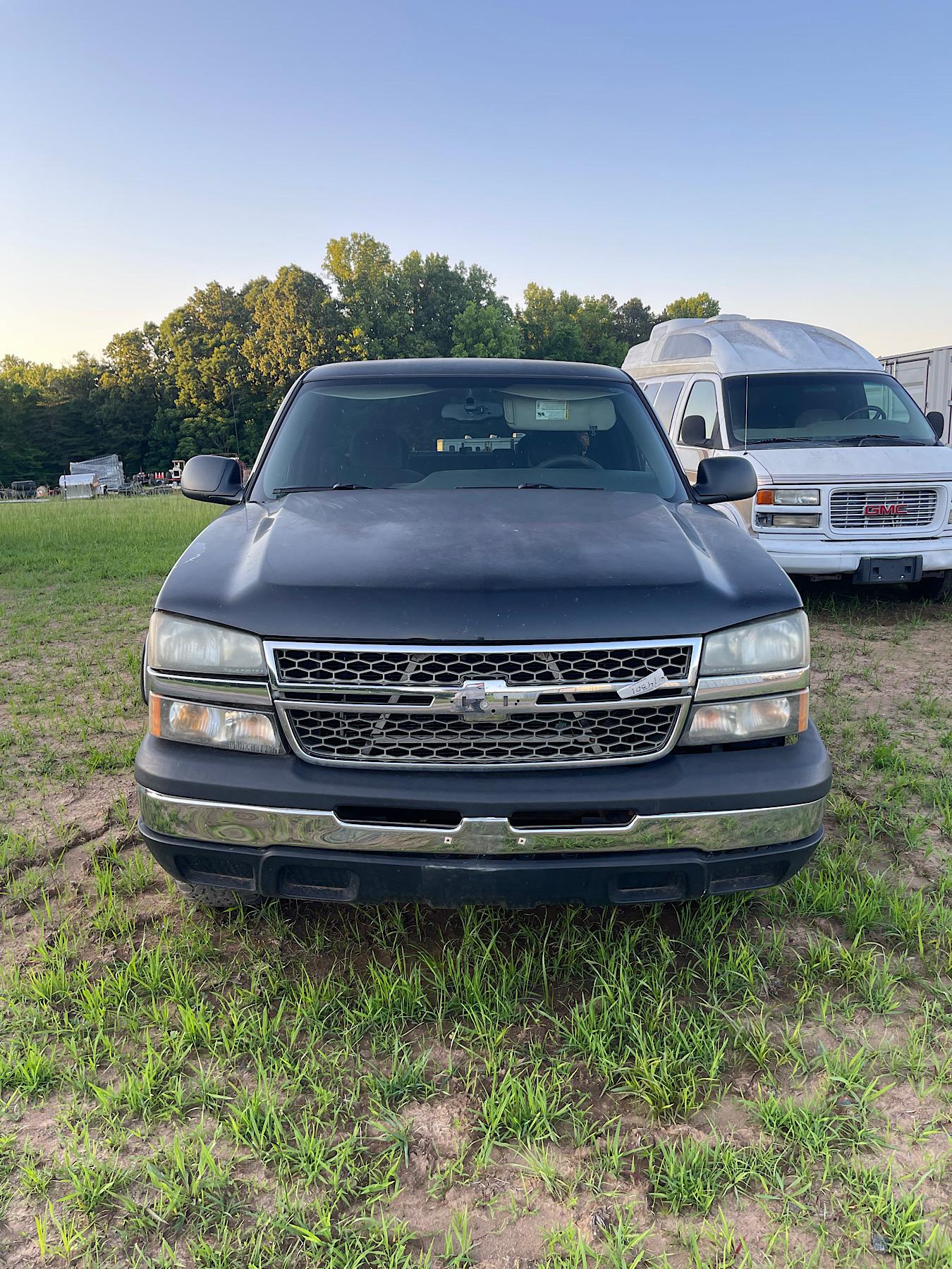 2007 Chevrolet 1500 4x4 (TITLE)