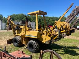 Vermeer V-5800 Trencher