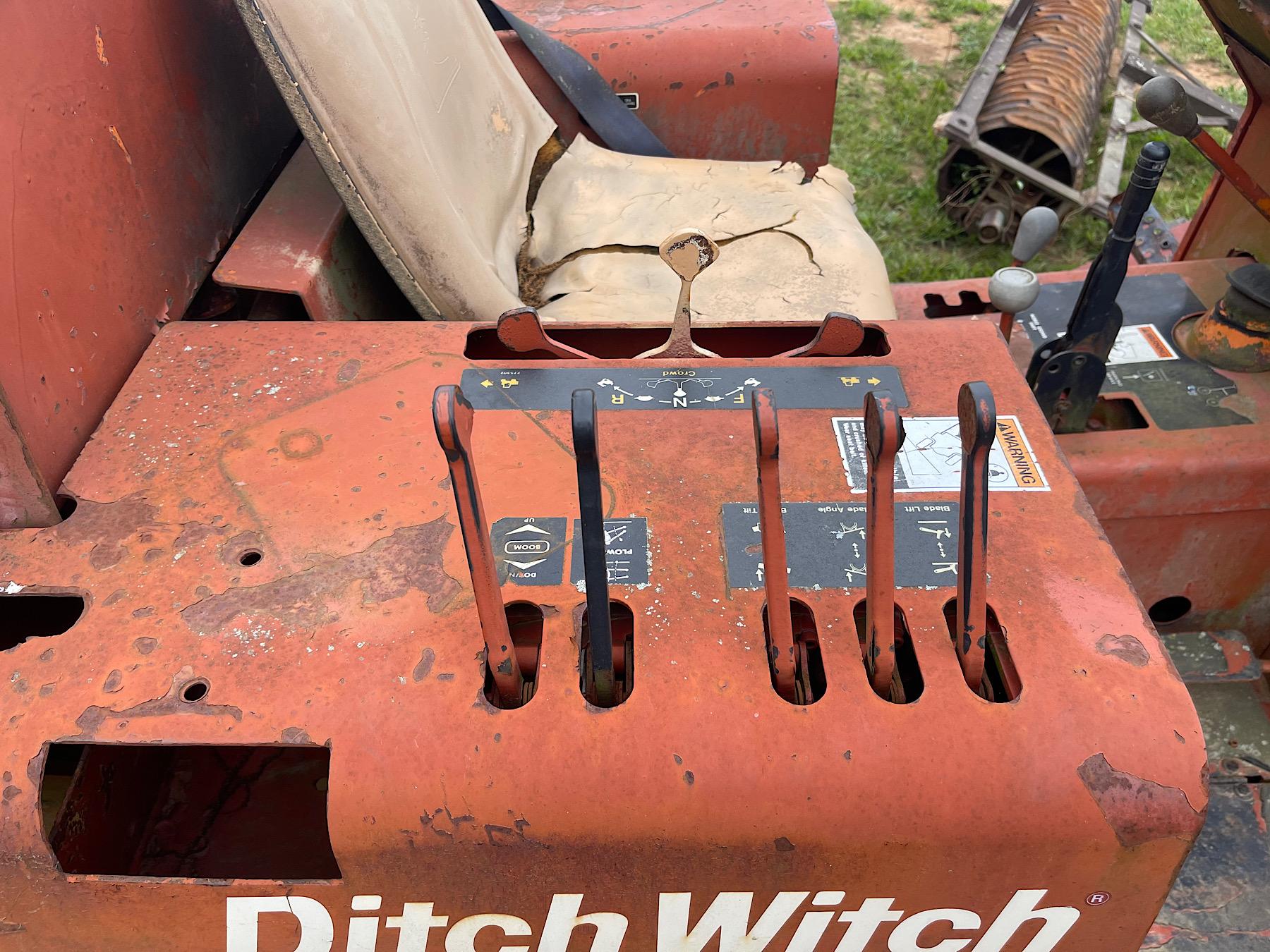 Ditch Witch 4010 Trencher/Backhoe