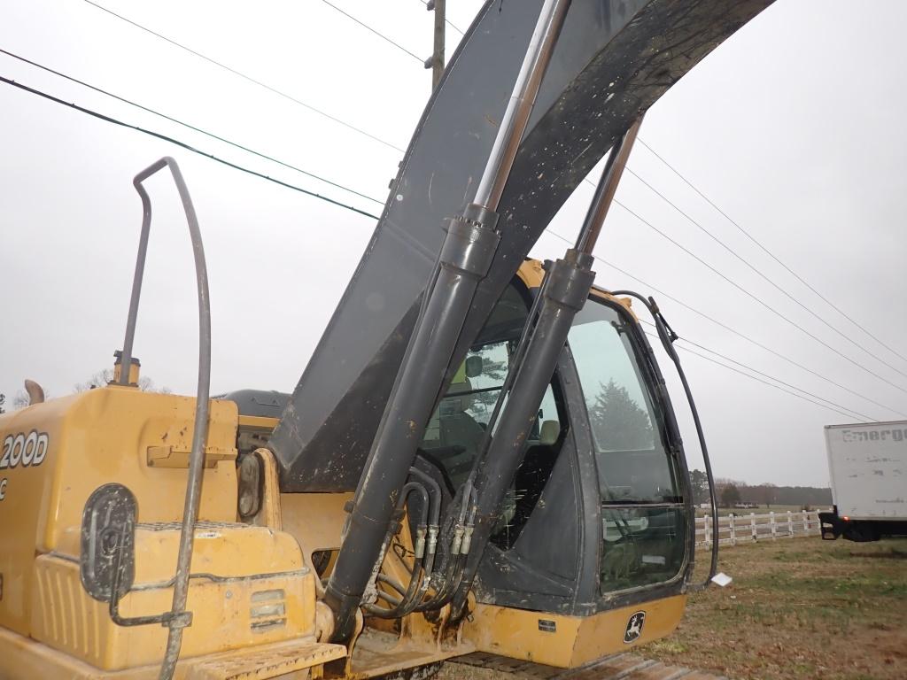 2009 John Deere 200D LC Excavator