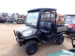 Kubota RTVX900 (Low Hours)