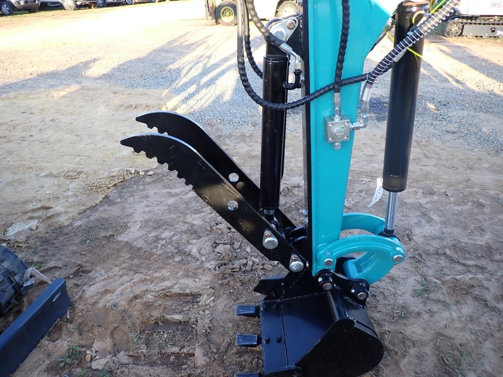 Dig Master DM200 Diesel Mini Excavator