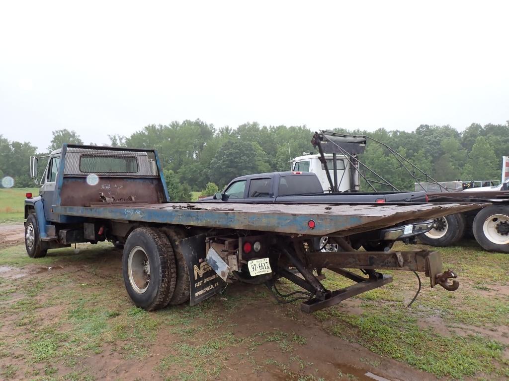 1984 International Sl700 Rollback