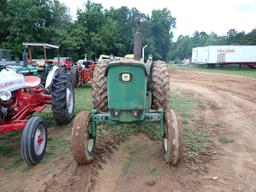 John Deere 2030 Diesel Tractor