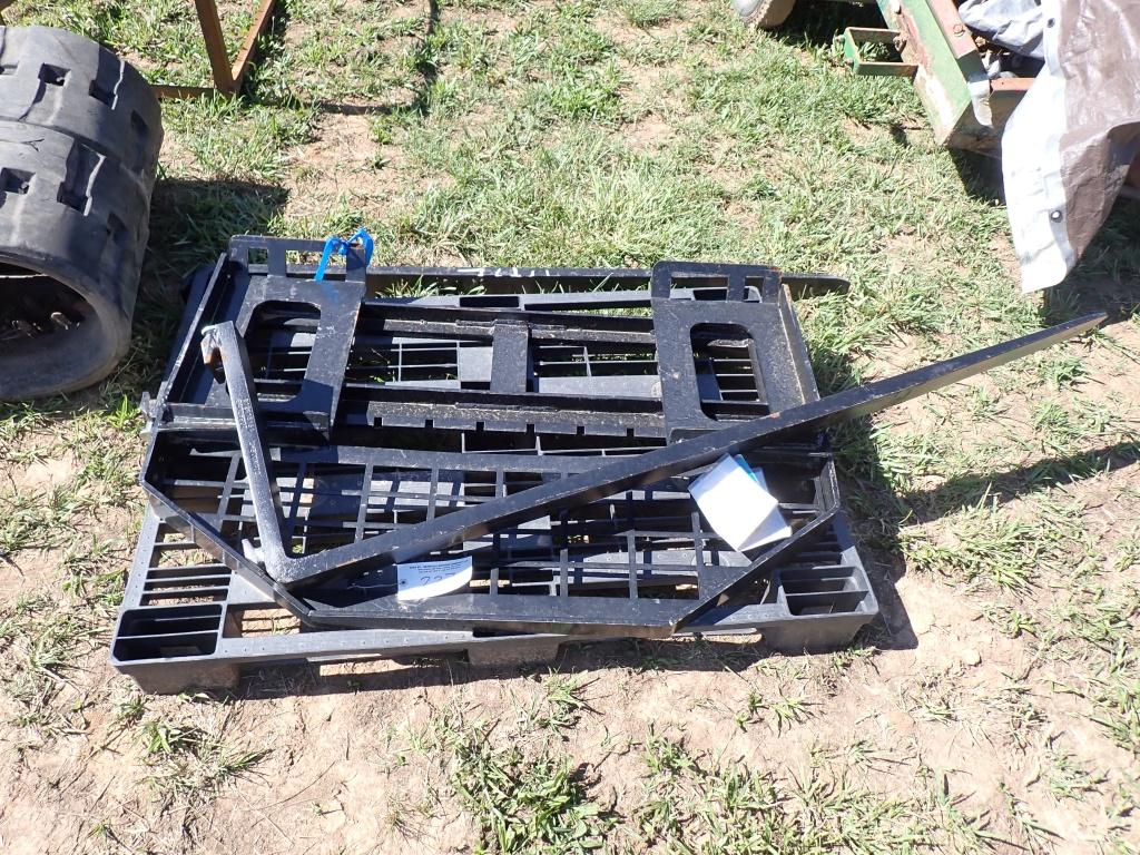 Quick Attach 5' Pallet Forks