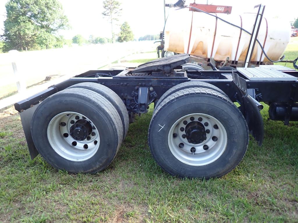 2006 Peterbilt 335 Road Tractor- Title