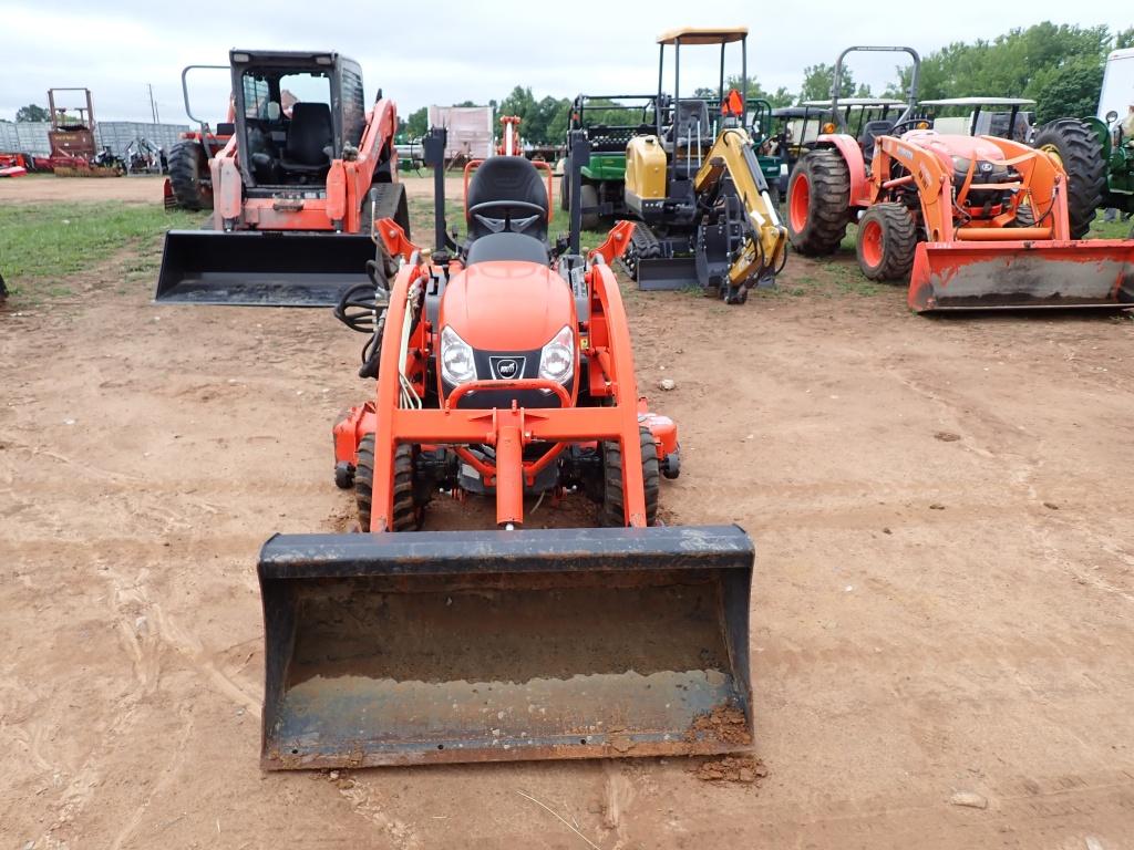 Kioti CS2510 4x4 Tractor