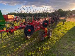 Kuhn 12 Wheel SR300 Speedrake