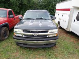 2004 Chevrolet Suburban