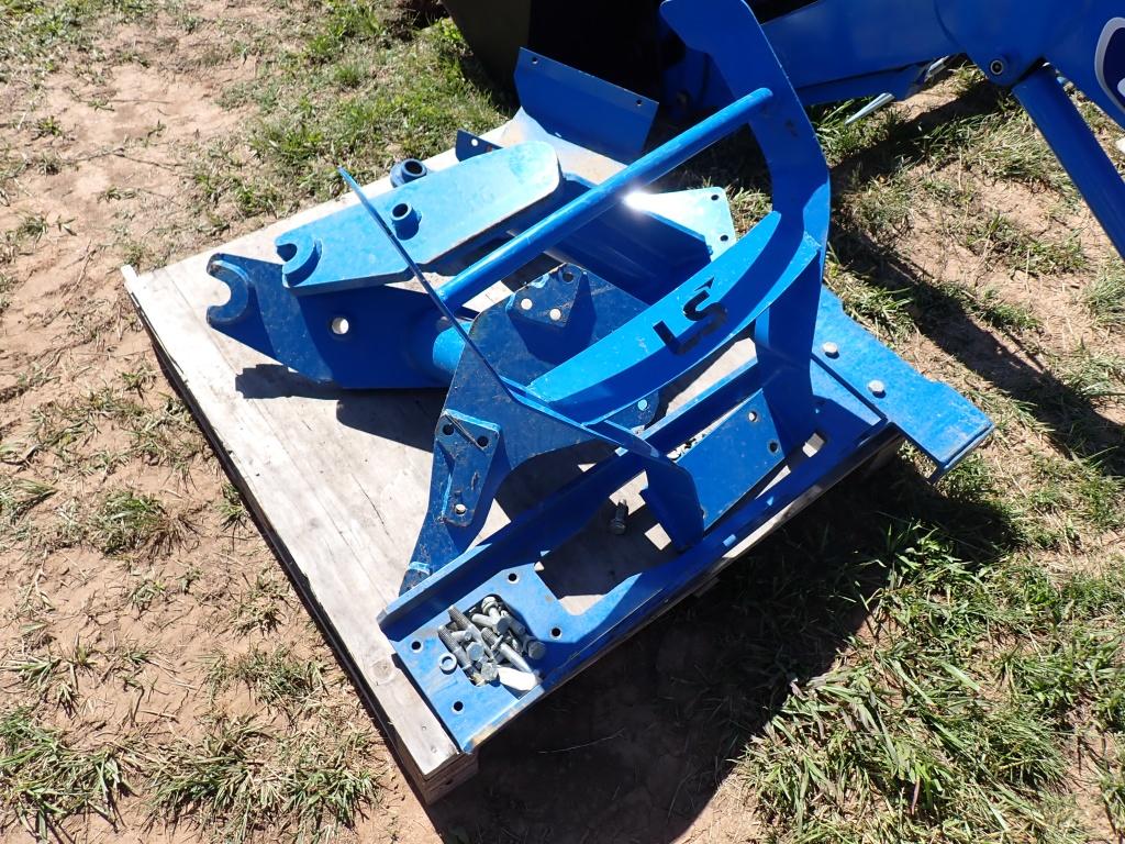 LS LL3002 Loader