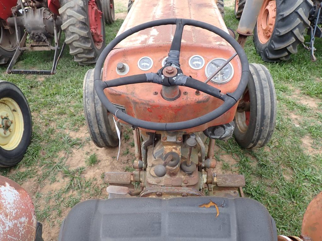 Massey Ferguson 135 Tractor