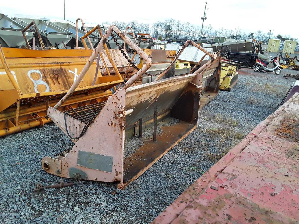 92 IBERIA Tailgate Spreader