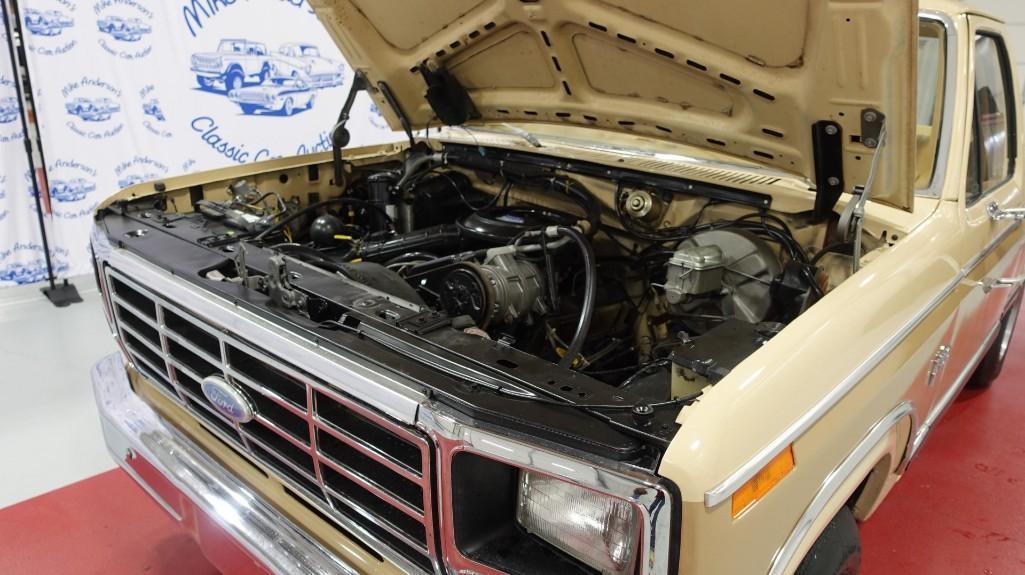 1984 Ford Pickup F-150 Style side