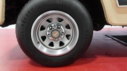 1984 Ford Pickup F-150 Style side