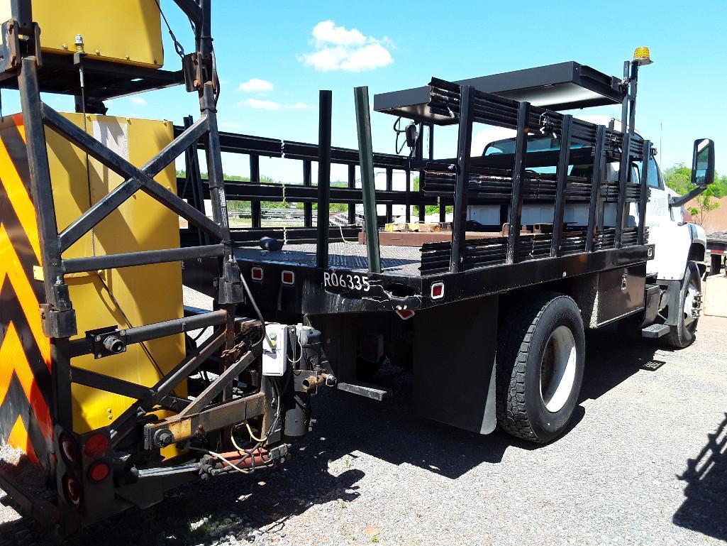 2003 GMC 7500 Truck - CRASH CUSHION - NCHRP3