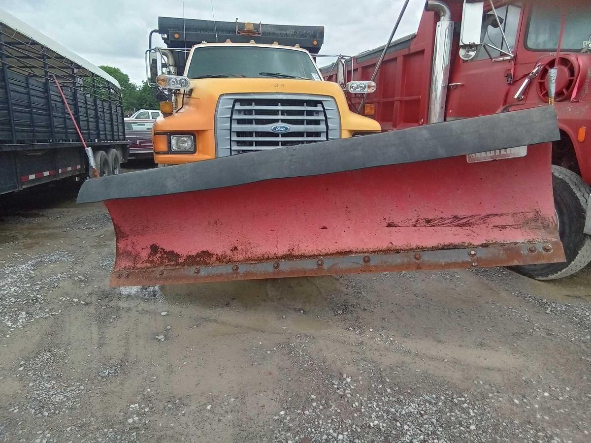 1997 FORD DUMP TRUCK