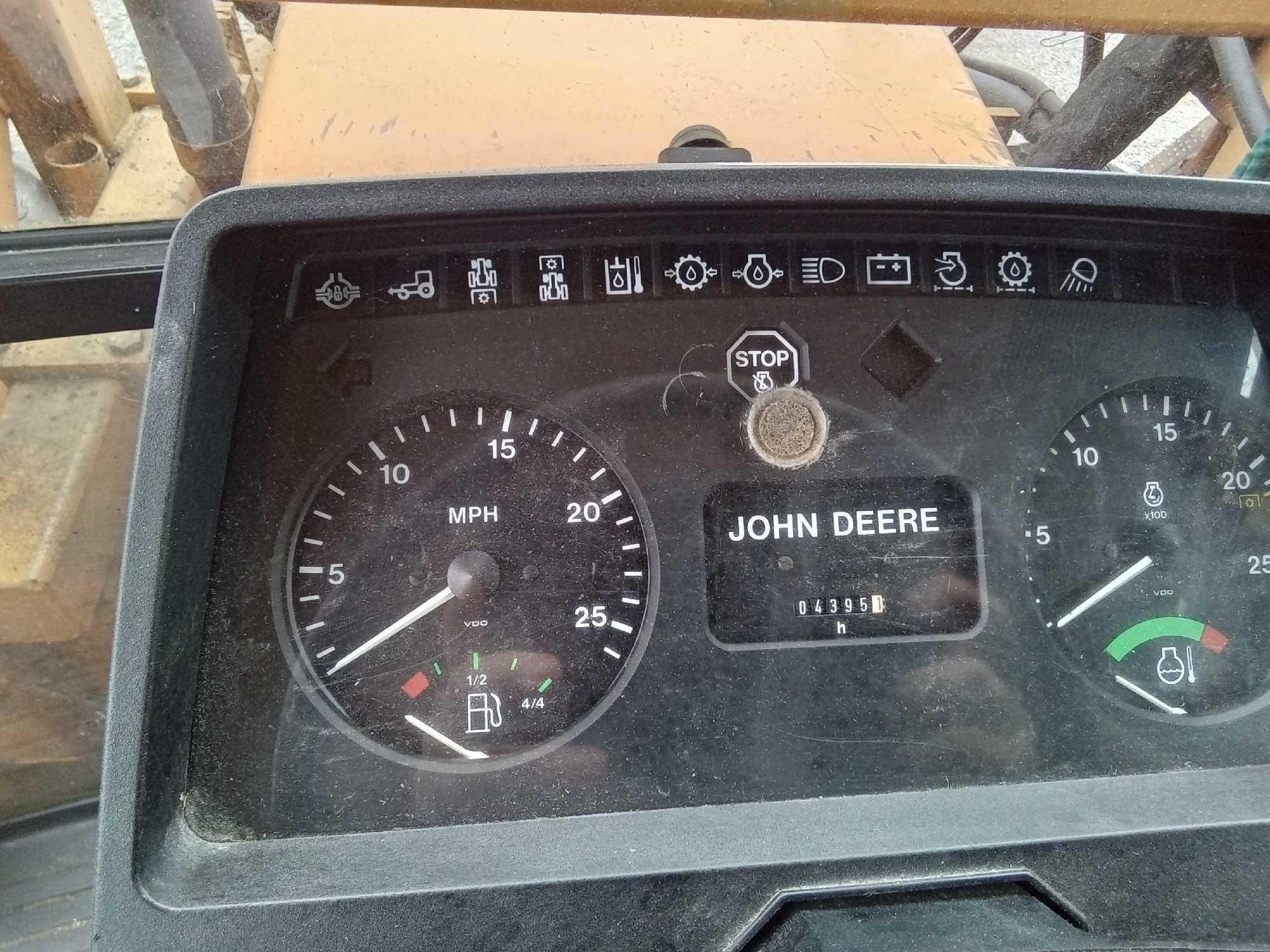 1997 JOHN DEERE 6400 TRACTOR MOWER - EXT.BRUSH CUTT